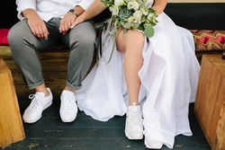 Как правильно ходить в свадебном платье?