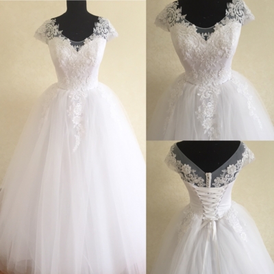 Пышное белое свадебное платье Александра