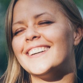 Оформитель Настасья 