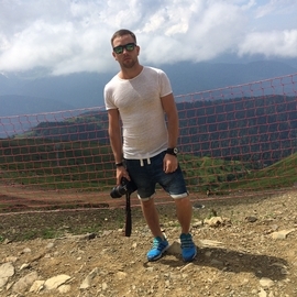 Свадебный фотограф Михаил  