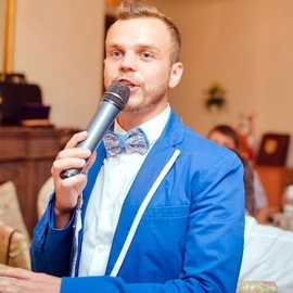 Ведущие Алексей Филиппов