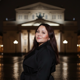 Ведущие Алина Подточилина