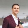 Ведущие Максим Шпаров